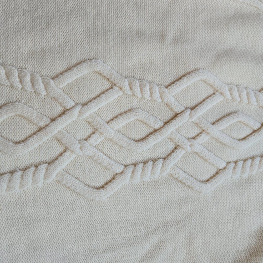 NWOT 100% Merino Hoodie Aran Design Celtic - Picture 7 of 7